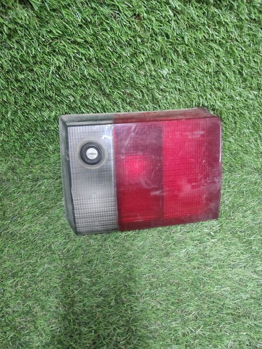 Фонарь Audi  80 B4