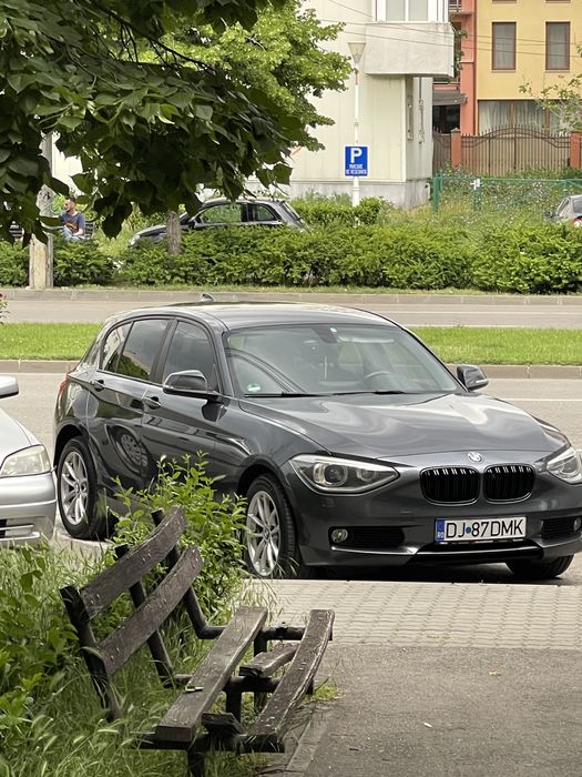 BMW Seria 1 F20 116D Model Sport