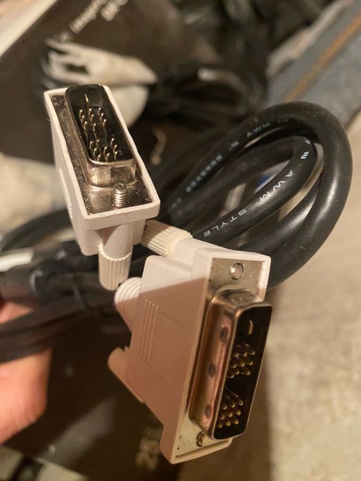 Кабели DVI, Console, захр. за компютър