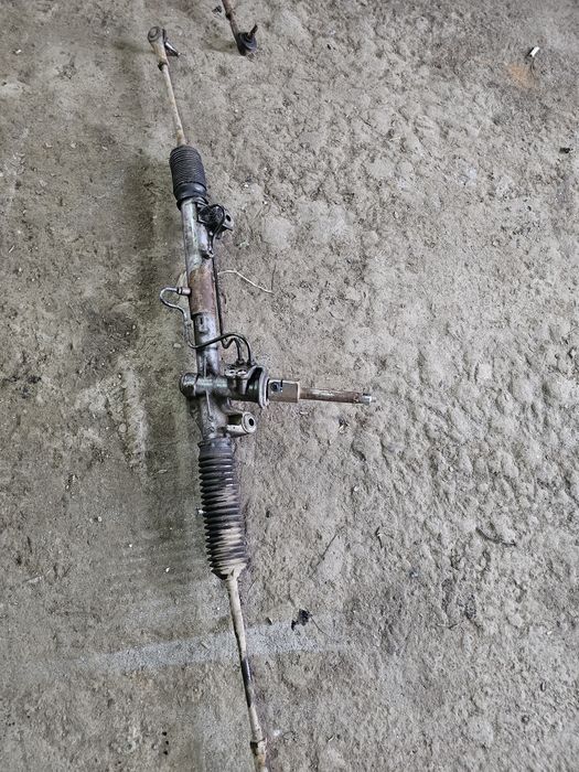 Caseta directie Ford Focus 1, cod intern: 3S413A500AB ; 34011767 LH