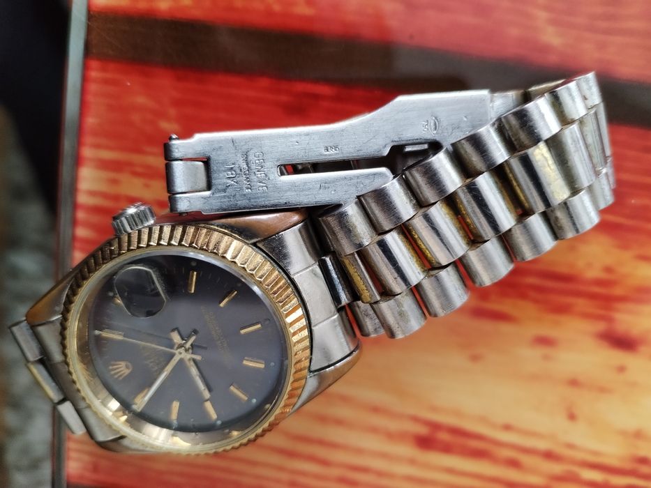 Ceas Rolex impecabil mai multe detalii la telefon