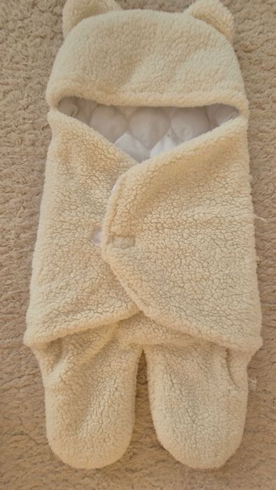 Бебешко чувалче за повиване 0-6м или изписване