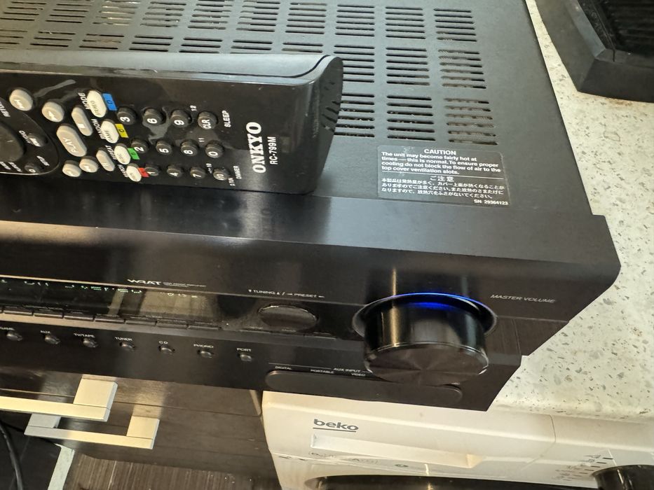 Onkyo TX-SR707 resiver