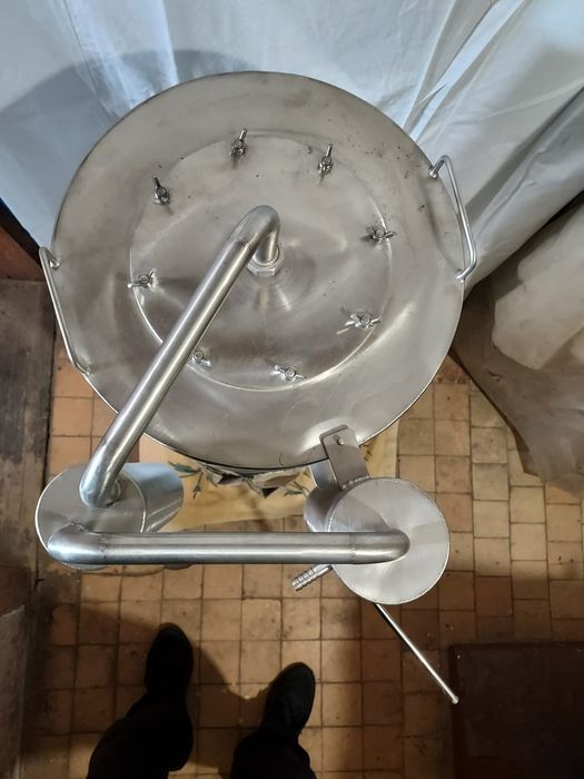 Неръждаем дестилатор