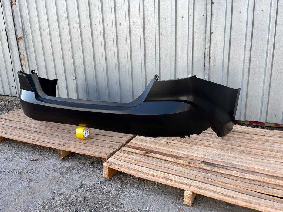 Бампер задний камри 80 оригинал