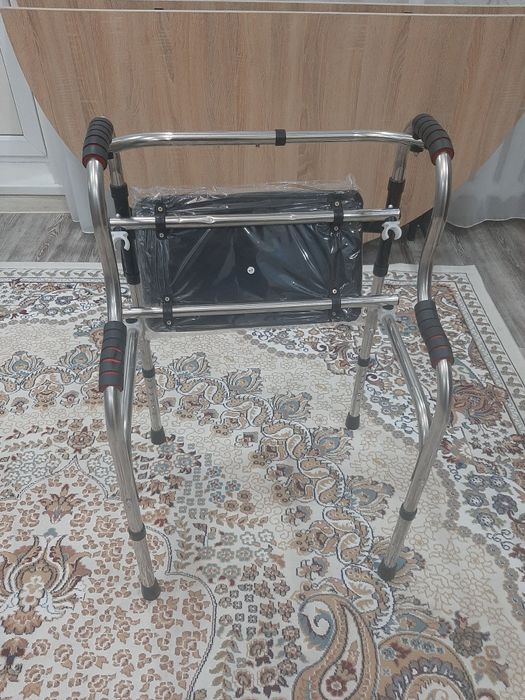 Продаю ходунок для взрослых