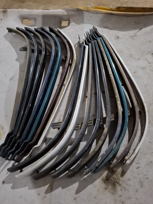 Фары на Ауди 80 В4