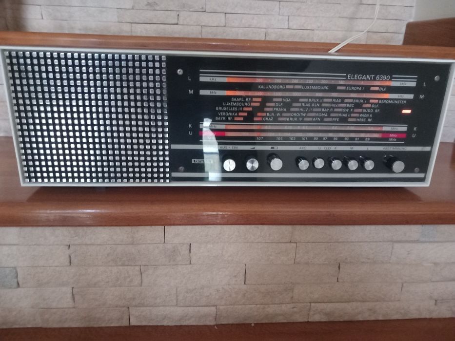 Radio Elegant 6300 (Vintage)