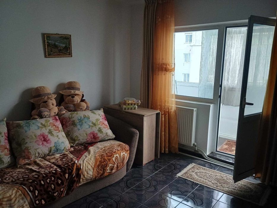 Închiriez apartament 2 camere mobilat utilat