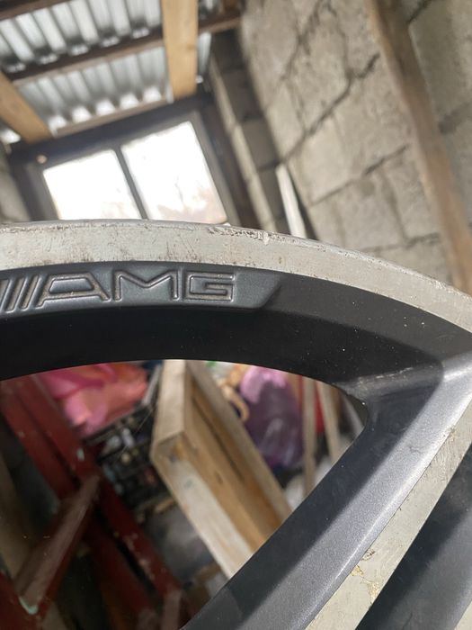 Продам диски 19 на мерс