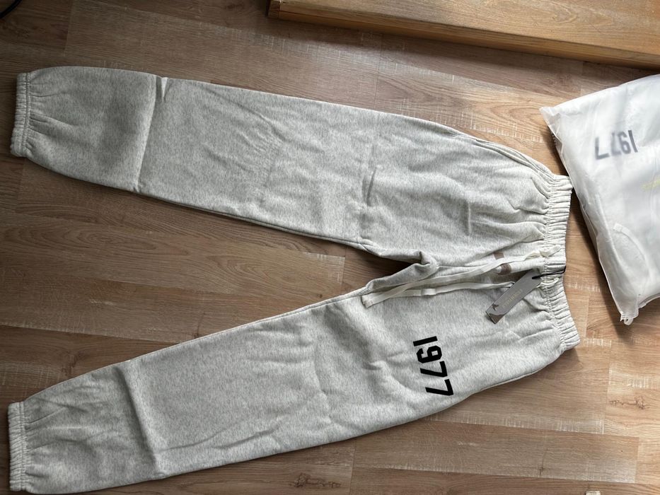 Essentials FOG Pants M/L