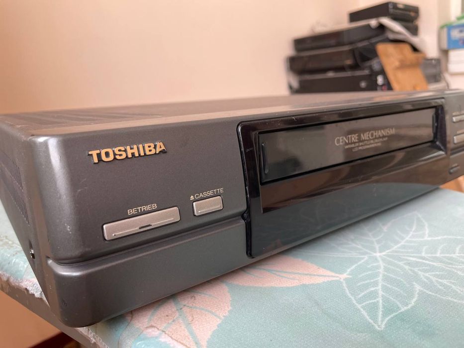 Toshiba V-212G продаётся самовывоз