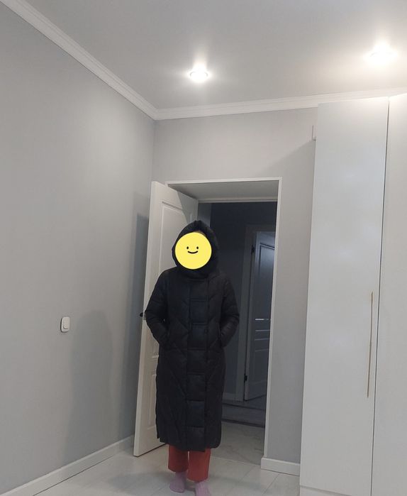 Продам пуховик Буттон фирма