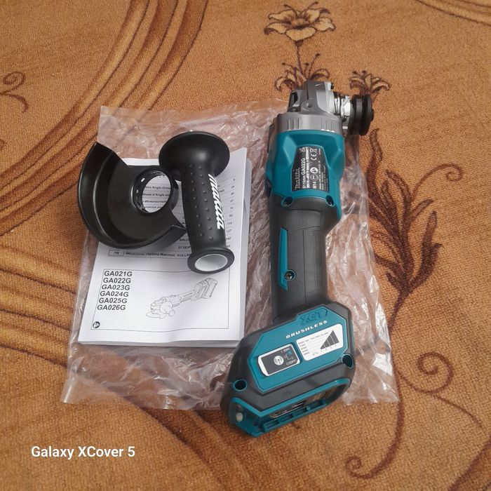 Ъглошлайф  Makita GA 022GZ-40V