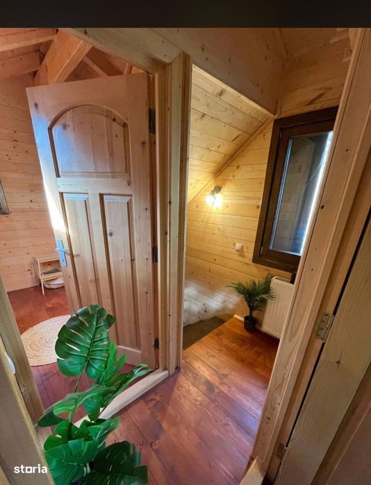 Cabana,Cu Teren De 1500 Mp