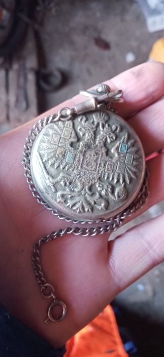 Часы совецкие механические и кварцевые