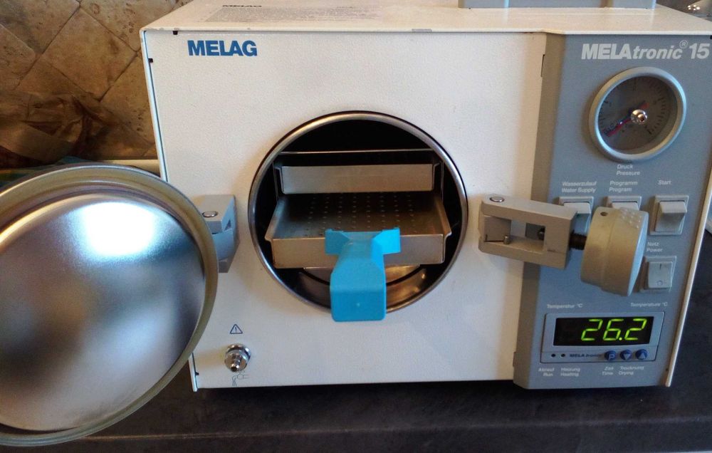 Autoclav MELAG MELAtronic 15 7L stomatolog veterinar cosmetica