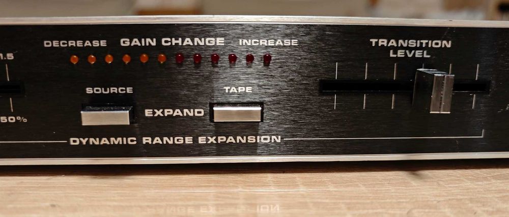 DBX 228 Dynamic Range Expander/Tape Noise Reduction System