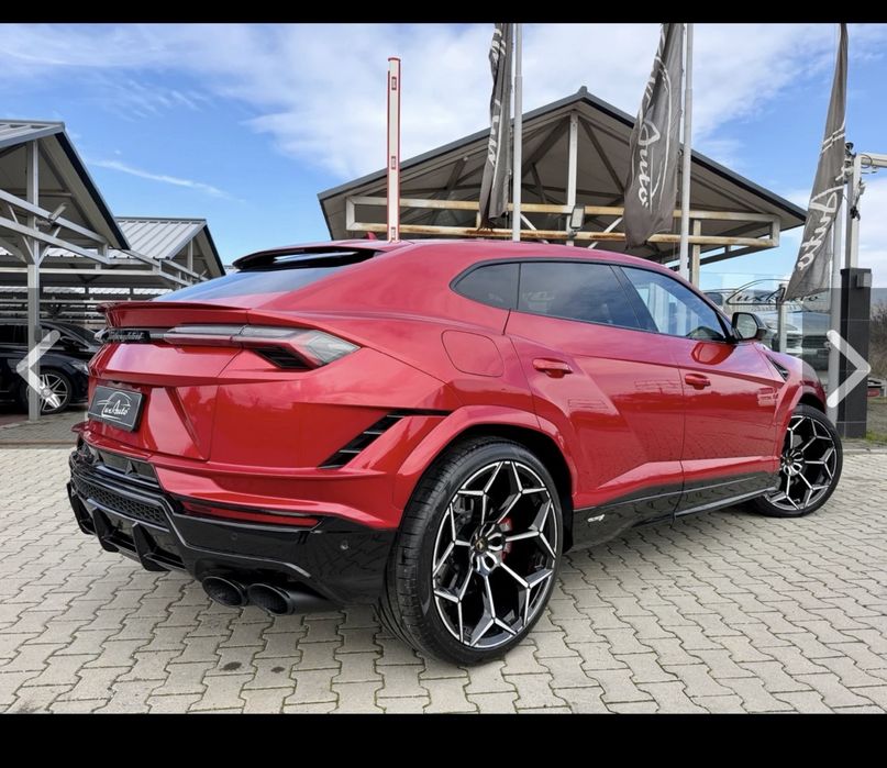 Кола под наем Lamborgini Urus
