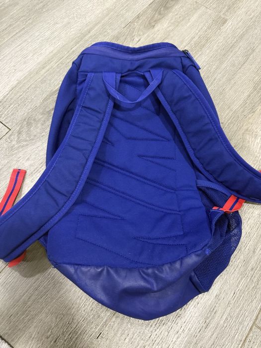 Рюкзак Nike оригинал в хорошем состоянии