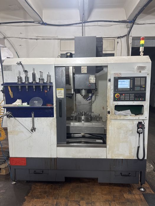 Станок фрезерный ЧПУ