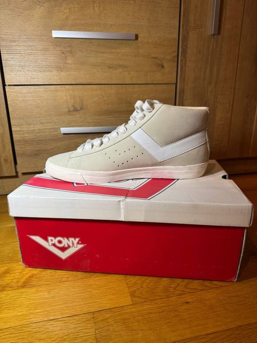 Дамски кецове Pony