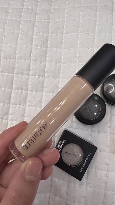 Косметика МАС и Laura mercier! Новые! Цена за все вместе!