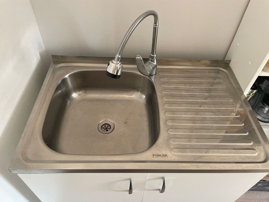 Продам мойку с тумбой