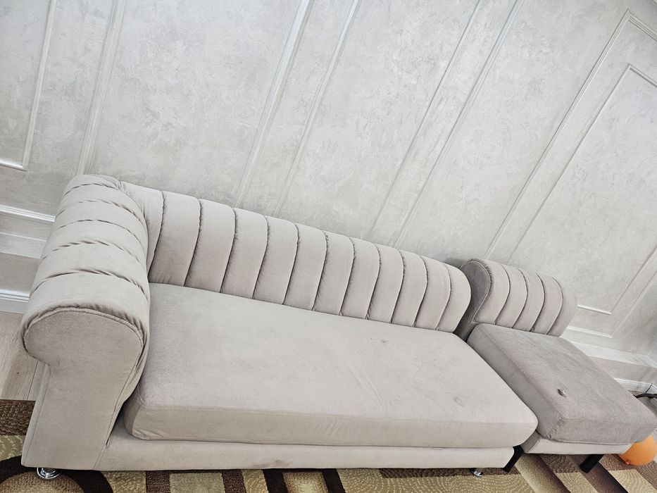 Диван с креслом продам