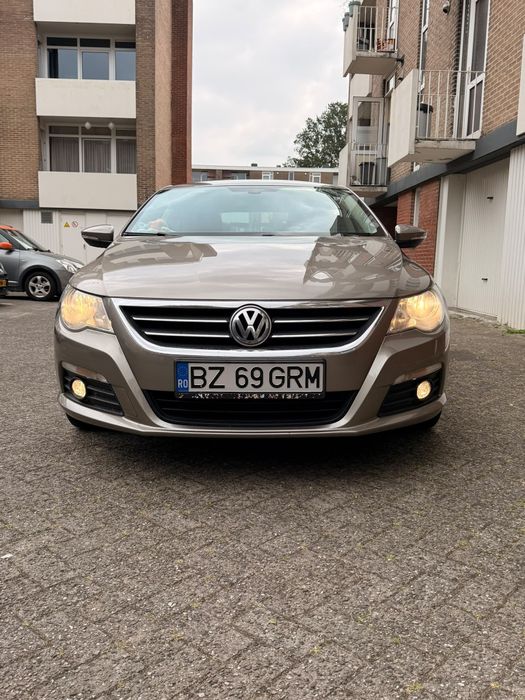 Vând Volkswagen Passat cc benzină