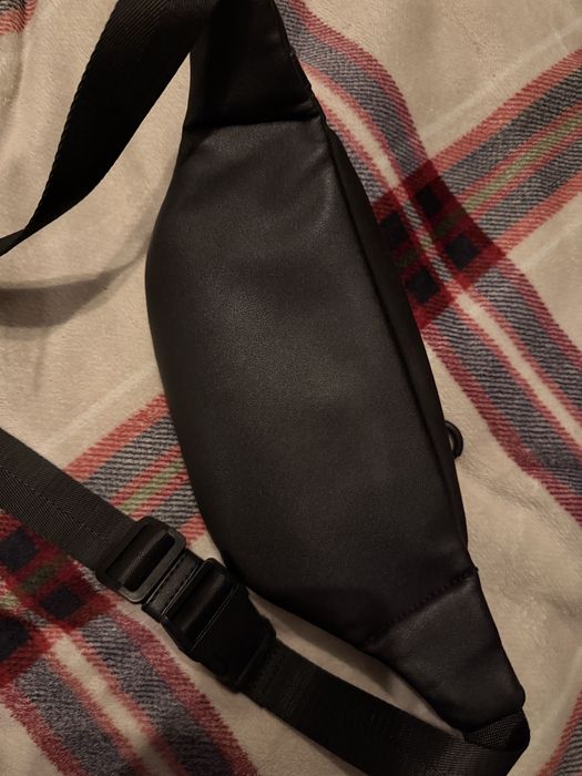 Мъжка чанта GUESS