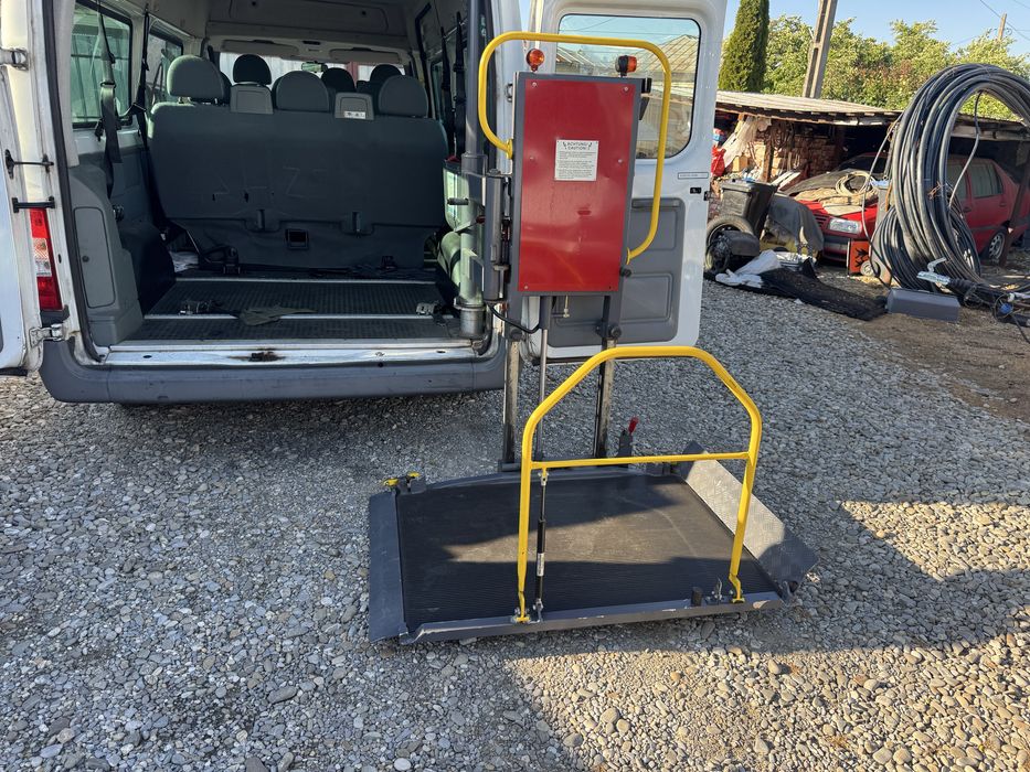 Rampa / Lift Handicap electrica