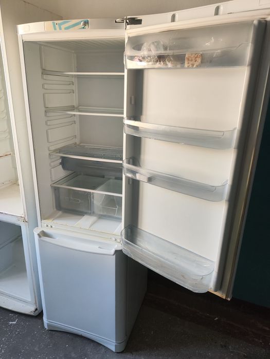 Продаю холодильник б/у