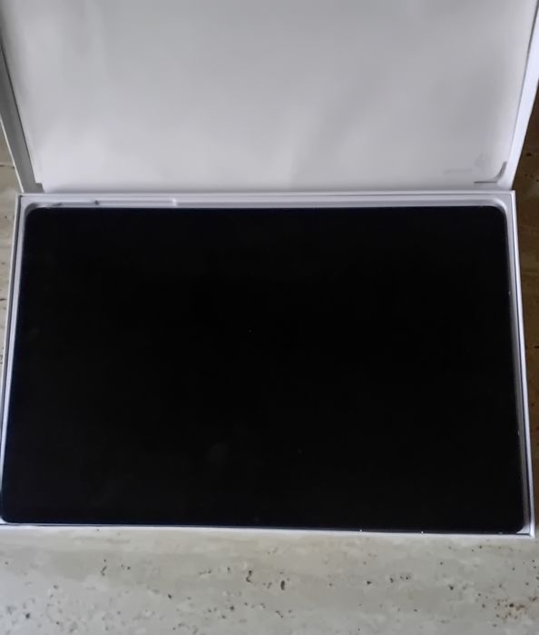Samsung Galaxy Tab S10 Plus, 256 GB,  cutie cu toate accesoriile, impecabilă,  doar 77 c.baterie