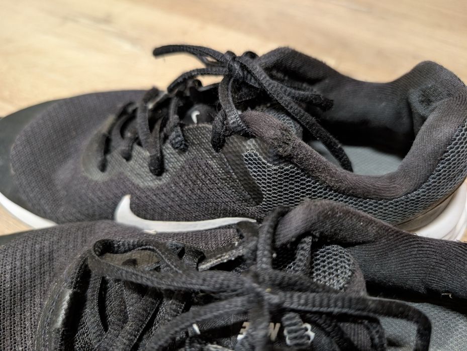 Маратонки Nike оригинални 36.5