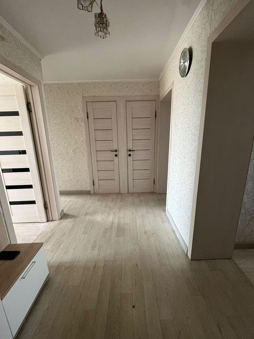Продается 3х ком кв Целинная