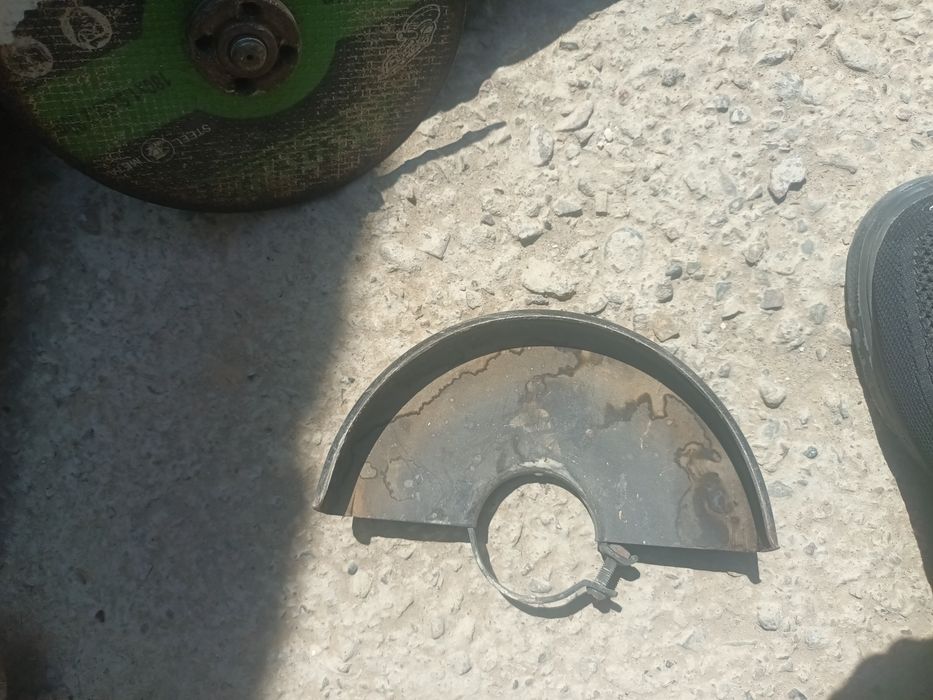 Balgarka reshotka eshiklar sotiladi