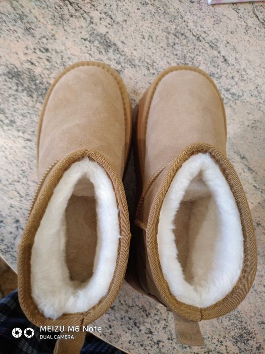Обувь женская жамшевая UGG