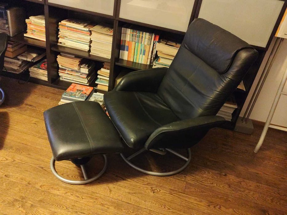 Fotolii din piele naturala extensibile cu suport pentru picioare