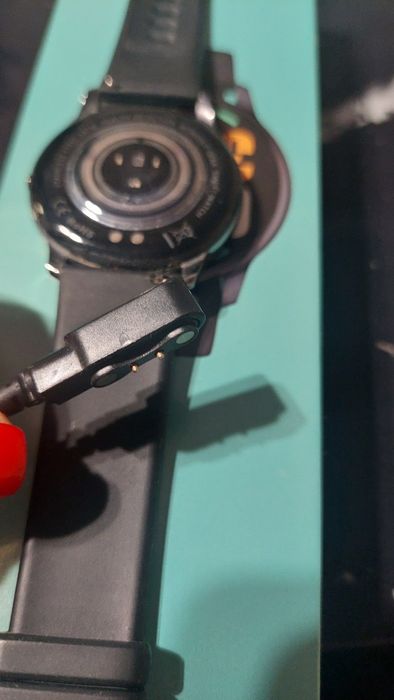 Продам часы hoco