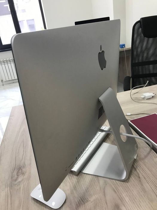 iMac Retina 4K 21.5" (2019)