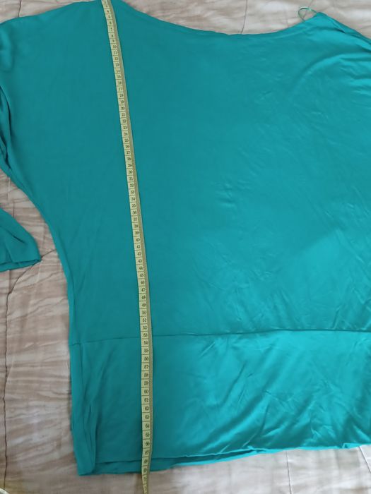 Две дамски блузи