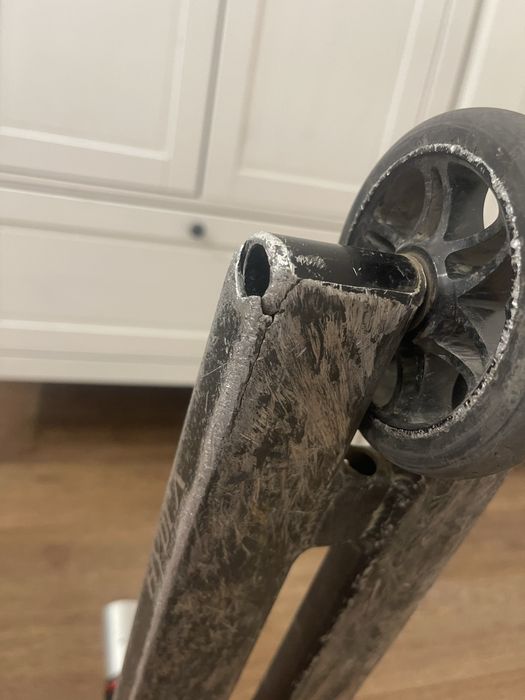 Продам запчасти для самоката!!!