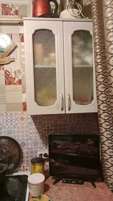 Кухонный гарнитур, 1,6 м