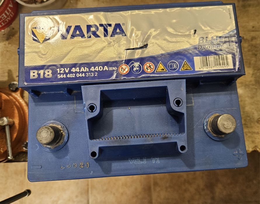 Акумулатор Varta като нов