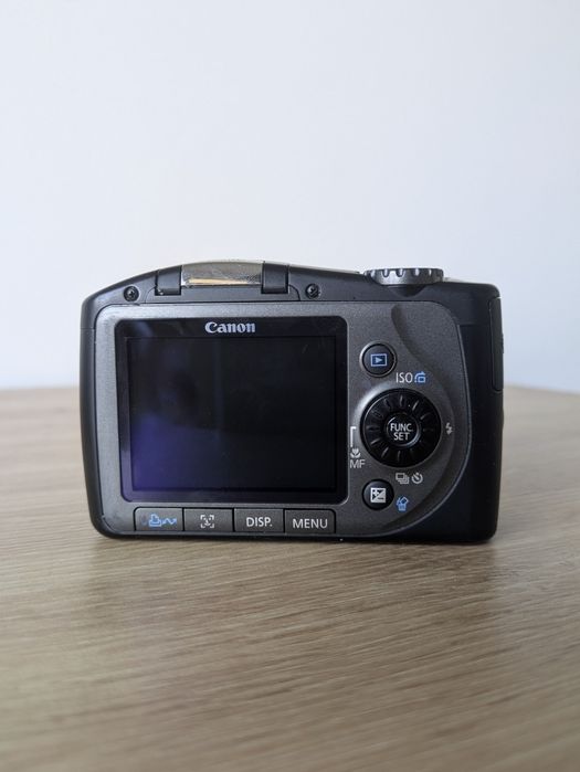 Canon Powershot SX100 IS - 10x ZOOM УНИКАЛНИ СНИМКИ Дигитален Фотоапарат КАТО НОВ