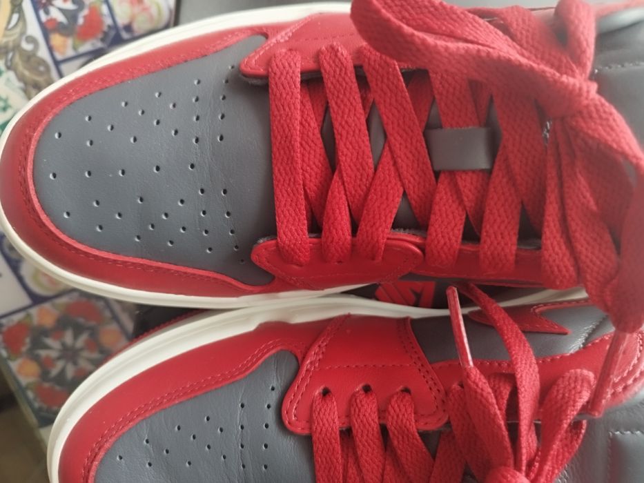 Продам кроссовки Найк