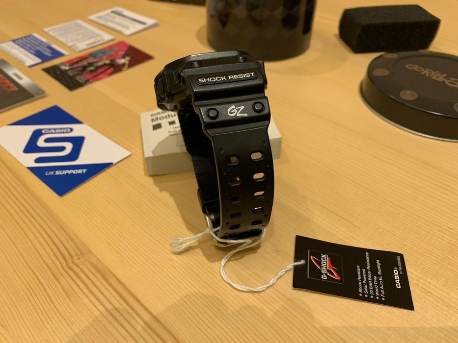 Ceas Casio G SHOCK "GORILLAZ" Russel Hobbs GX-56BBGRLR