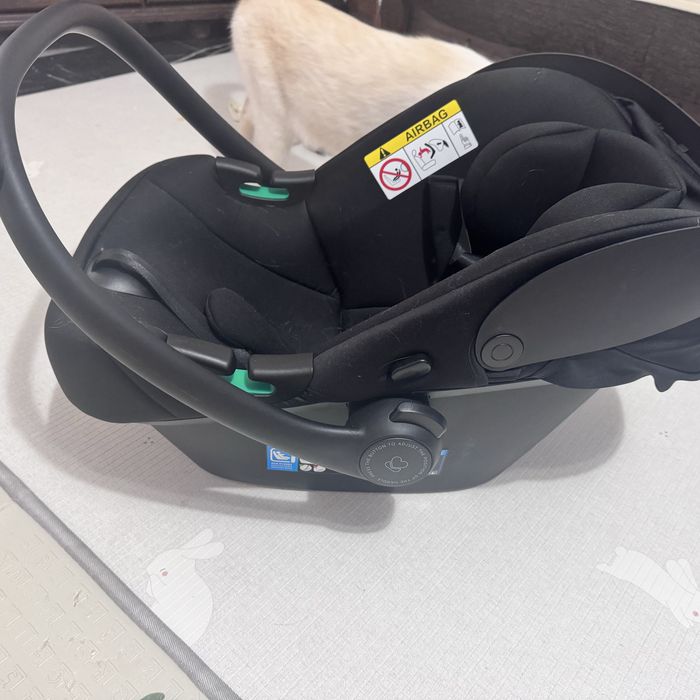 Комбинирана бебешка количка 2в1 Kikkaboo - Thea, Grey и Столче за кола