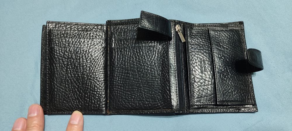 Продам кожаное портмоне